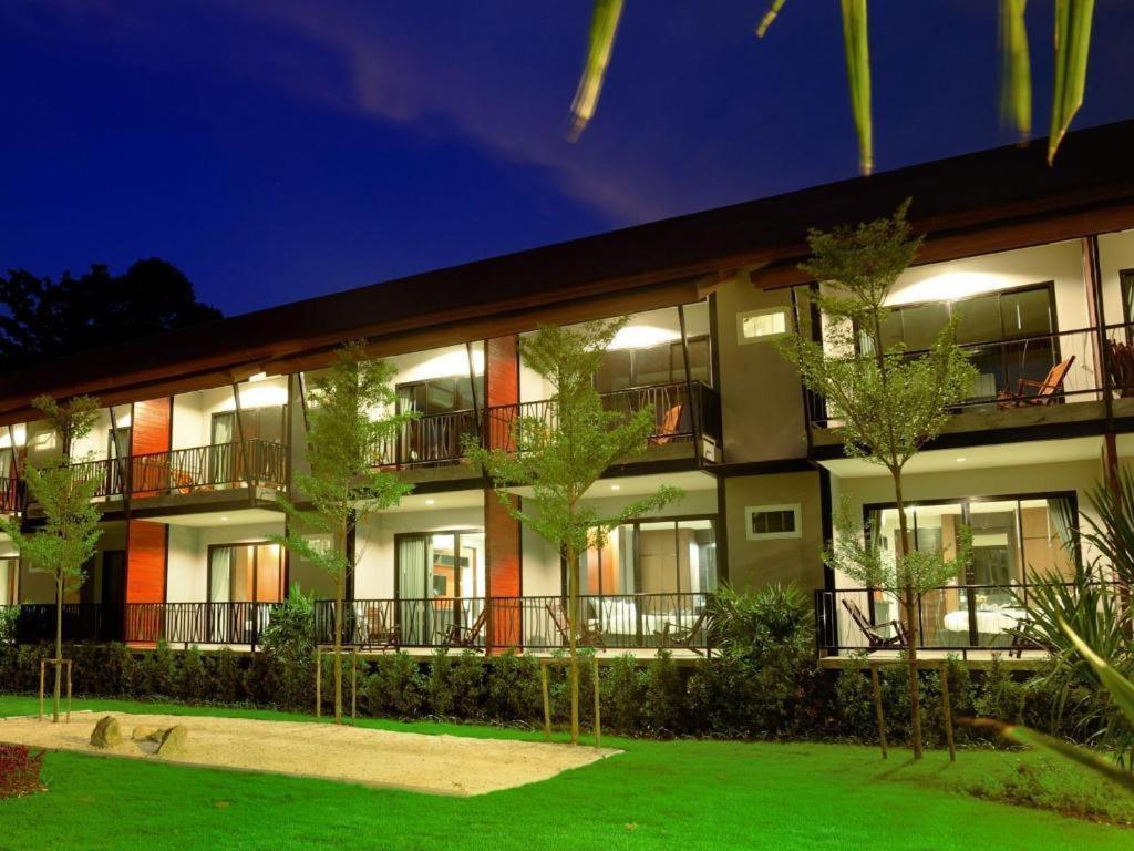 The Breeze Lipe Resort Exterior foto