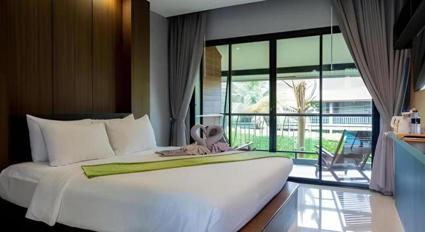 The Breeze Lipe Resort Exterior foto