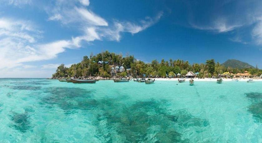 The Breeze Lipe Resort Exterior foto